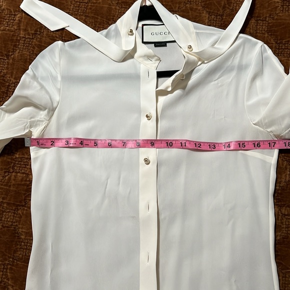 GUCCI Ivory Silk Blouse 36 NWOT - Picture 10 of 11